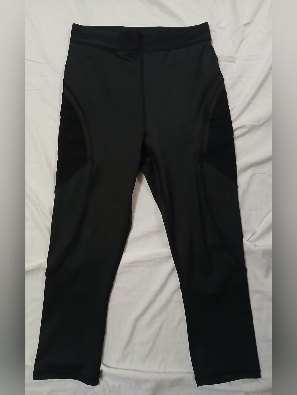 Fabletics Black Powerlite 2.0 Mesh Crop Leggings